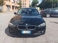 Usata BMW 318 150 CV (110 kW) 2017 Nero Station wagon
