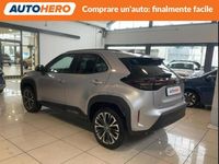 Usata Toyota Yaris Cross Lounge 92 CV (67 kW) 2023 Argento SUV