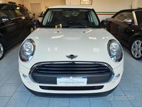 Usata Mini ONE 75 CV (55 kW) 2016 Beige Utilitaria