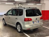 Usata VW Touran Comfortline 104 CV (76 kW) 2011 Grigio Monovolume