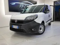 Usata Fiat Doblò Business 105 CV (77 kW) 2021 Grigio Monovolume