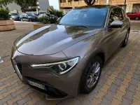 Usata Alfa Romeo Stelvio Executive 179 CV (131 kW) 2018 Grigio scuro SUV
