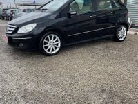 Usata Mercedes B180 108 CV (79 kW) 2006 Nero Monovolume