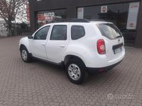 Usata Dacia Duster Lauréate 110 CV (80 kW) 2012 Bianco SUV