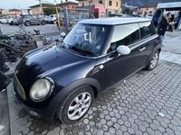 Usata Mini Cooper D 109 CV (80 kW) 2007 Utilitaria