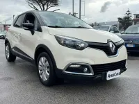 Usata Renault Captur 90 CV (66 kW) 2014 Beige SUV