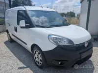 Usata Fiat Doblò 120 CV (88 kW) 2017 Bianco Monovolume