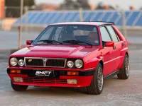 Usata Lancia Delta 196 CV (144 kW) 1989 Rosso Utilitaria