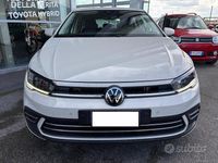 Usado VW Polo Life 80 CV (58 kW) 2023 Beige Utilitario