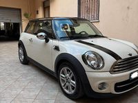 Usata Mini Cooper D 112 CV (82 kW) 2010 Utilitaria