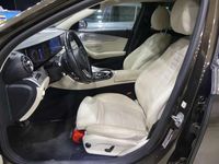 Usata Mercedes E220 Premium 170 CV (125 kW) 2016 Nero Berlina