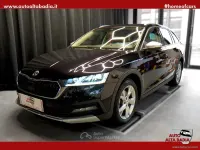 Usata Skoda Octavia RS 201 CV (147 kW) 2021 Neronero tulipano metallizzatonero Station wagon