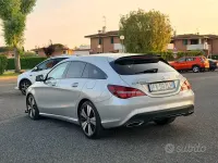 Usata Mercedes CLA200 Premium 136 CV (100 kW) 2019 Grigio Coupé
