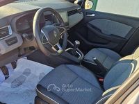 Usata Renault Clio V Techno 91 CV (66 kW) 2025 Grigio scuro Berlina