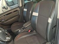 Usata Renault Scénic III 110 CV (80 kW) 2013 Argento Monovolume