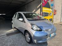 usata Toyota Aygo 1.0 BENZ 2006 NEOPATENTATI