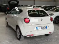 Second-hand Alfa Romeo MiTo Distinctive 105 CP (77 kW) 2011 Alb Hatchback