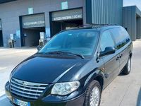 Usata Chrysler Grand Voyager 150 CV (110 kW) 2006 Nero Monovolume