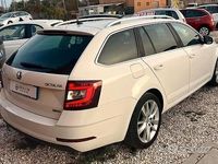 Usata Skoda Octavia G-TEC Executive 110 CV (80 kW) 2018 Bianco Station wagon