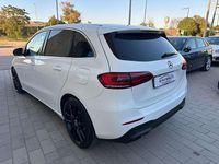 Usata Mercedes B200 150 CV (110 kW) 2020 Bianco Monovolume