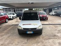 Usata Opel Combo Club 97 CV (71 kW) 2008 Bianco Monovolume