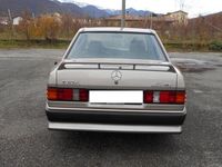 Usata Mercedes 190 203 CV (149 kW) 1989 Oro Berlina