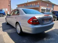 Usata Mercedes E270 Elegance 177 CV (130 kW) 2004 Other Berlina