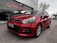 Usata Kia Rio Active 86 CV (63 kW) 2016 Rosso pastello Utilitaria