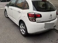 Usata Citroën C3 82 CV (60 kW) 2015 Bianco Berlina