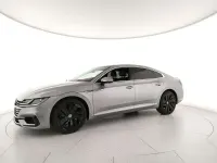 Usata VW Arteon Sportline 241 CV (177 kW) 2017 Pyrit silver metalizzato Utilitaria
