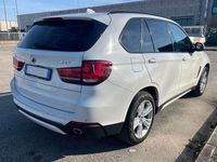 Usata BMW X5 Luxury Line 258 CV (189 kW) 2015 Bianco SUV