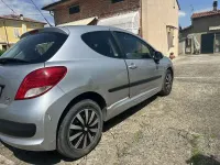 Usata Peugeot 207 73 CV (53 kW) 2010 Berlina