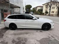 Usata BMW 320 190 CV (139 kW) 2023 Bianco Station wagon