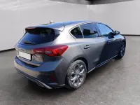 Usata Ford Focus ST-Line 125 CV (91 kW) 2023 Grigio Berlina
