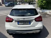 Usata Mercedes GLA180 109 CV (80 kW) 2018 Other SUV