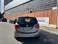 Usata Opel Meriva Design Edition 120 CV (88 kW) 2014 Grigio Monovolume