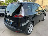 Usata Renault Scenic E-Tech 110 CV (80 kW) 2014 Nero metallizzato Monovolume