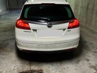 Usata Opel Insignia 130 CV (95 kW) 2012 Bianco Station wagon