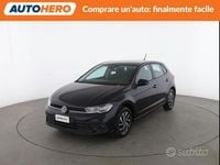 Käytetty VW Polo Life 95 HP (69 kW) 2022 Musta Viistoperä