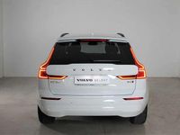 Usata Volvo XC60 Momentum 197 CV (144 kW) 2021 Bianco ghiacciaio SUV
