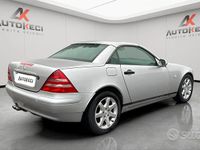 Usata Mercedes SLK200 AMG 136 CV (100 kW) 1997 Grigio Cabrio