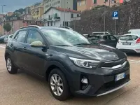 Usata Kia Stonic 120 CV (88 kW) 2019 Grigio SUV