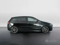 Usata Mercedes B180 AMG 116 CV (85 kW) 2023 Nero Utilitaria