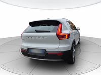 Usata Volvo XC40 Momentum 129 CV (94 kW) 2021 Bianco SUV