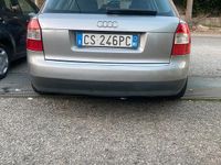 Usata Audi A4 130 CV (95 kW) 2004 Grigio Station wagon