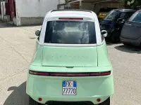 Usata Micro Microlino 13 kW (18 CV) 2025 Verde Utilitaria