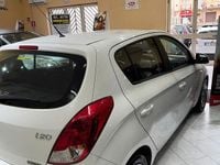 Usata Hyundai i20 Style 74 CV (54 kW) 2015 Bianco Berlina