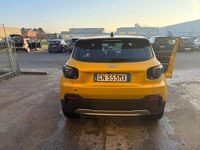 Usata Jeep Avenger EV Summit 61 kW (84 CV) 2023 Oro SUV