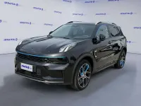 Usata Lynk & Co 01 179 CV (131 kW) 2024 Black  metallizzato SUV
