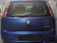 Usata Fiat Grande Punto Active 65 CV (47 kW) 2006 Blu/azzurro Utilitaria